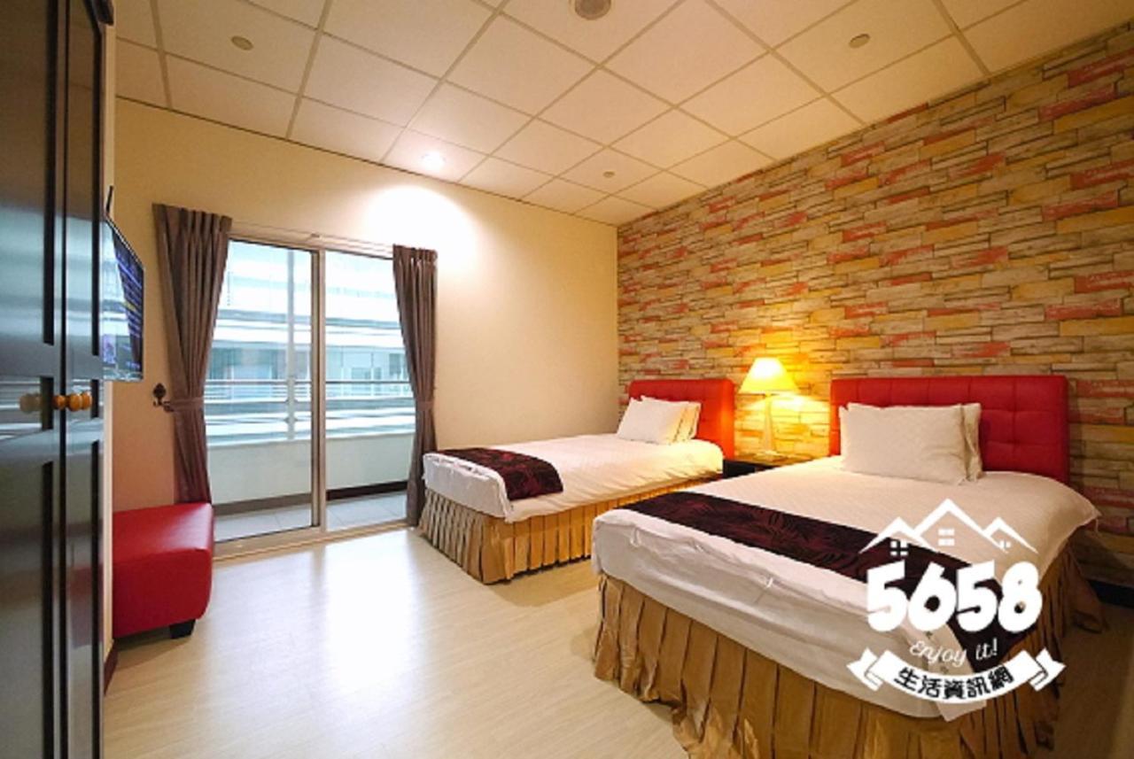 85 Eagle Hotel Kaohsiung Exteriör bild