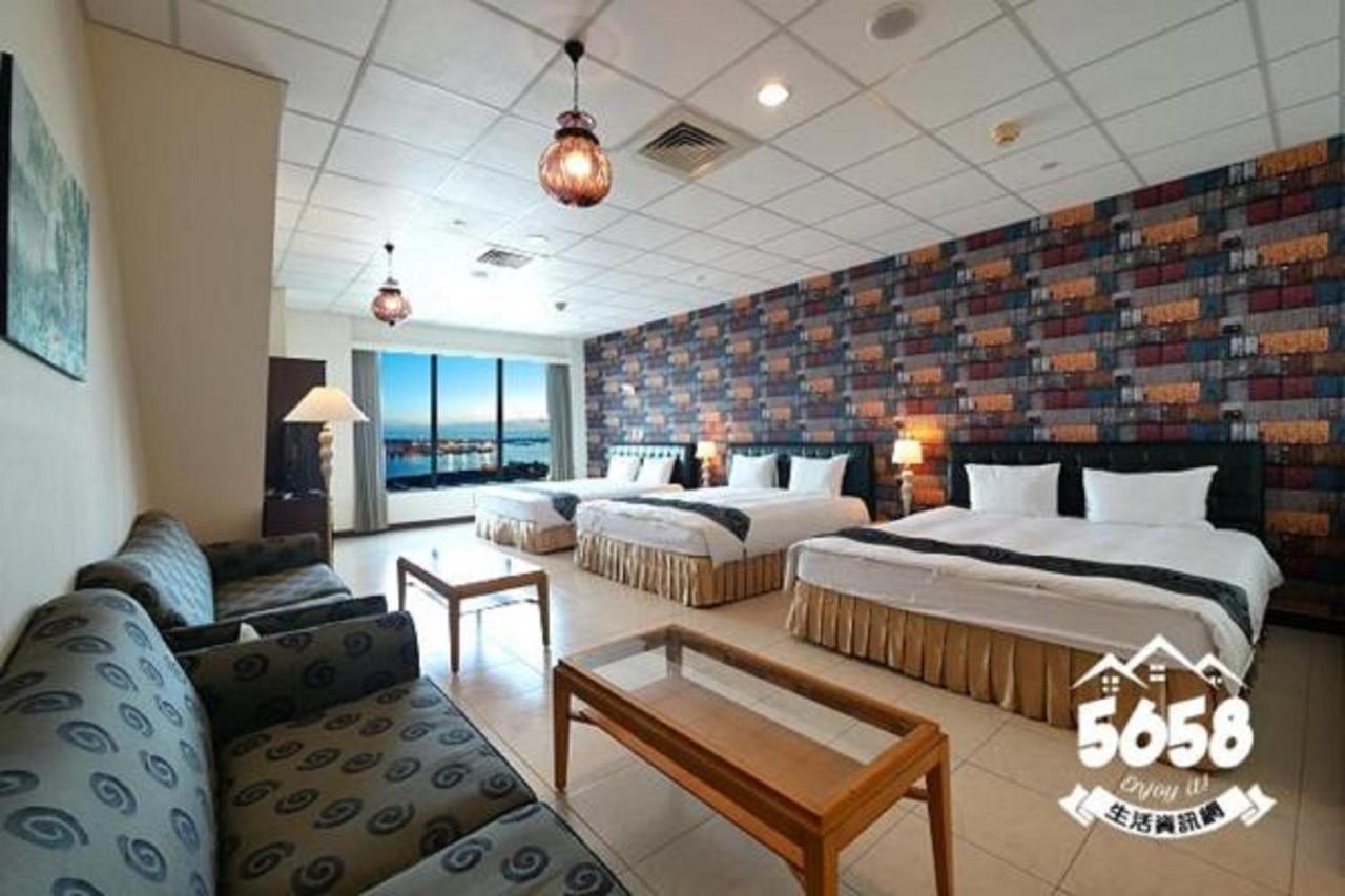 85 Eagle Hotel Kaohsiung Exteriör bild